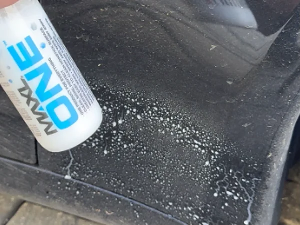 MAXL ONE w/ Triphene – All-in-One Car Paint Protection