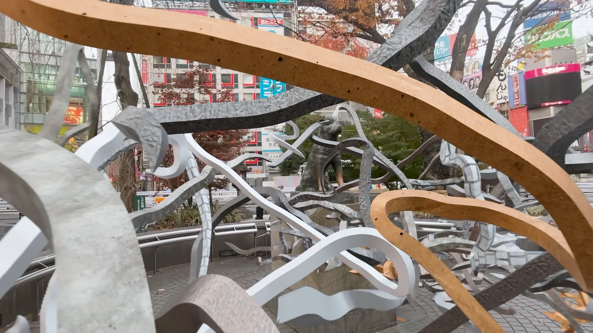 Drawing on Space: Shibuya