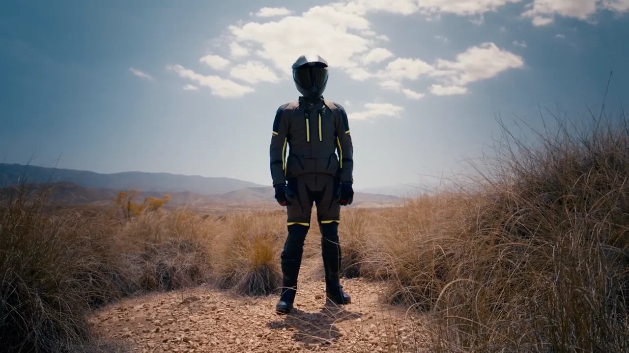 Dainese Super Adventure Black Fluo Yellow ABSØLUTESHELL™ Mont