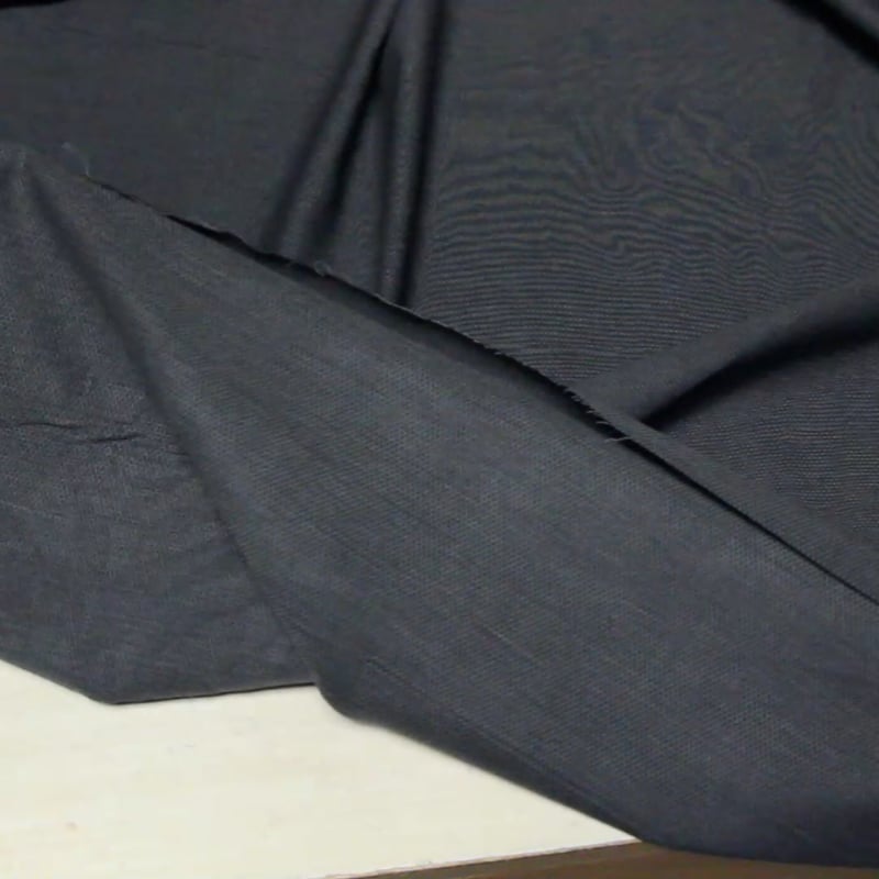 Vidéo: Chambray piqué 100% coton - Bleu