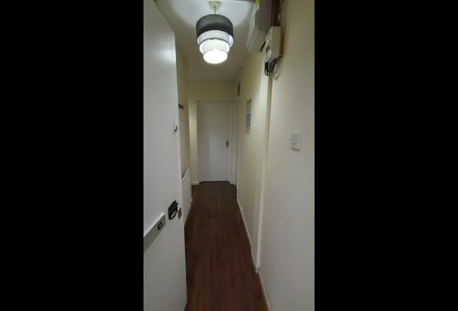 Video 1: 