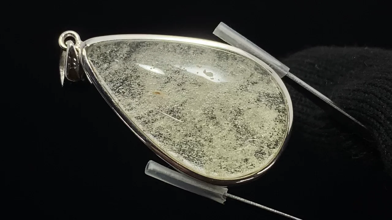 動画】【1点もの】リビアングラス ペンダントトップ SILVER925製 NO