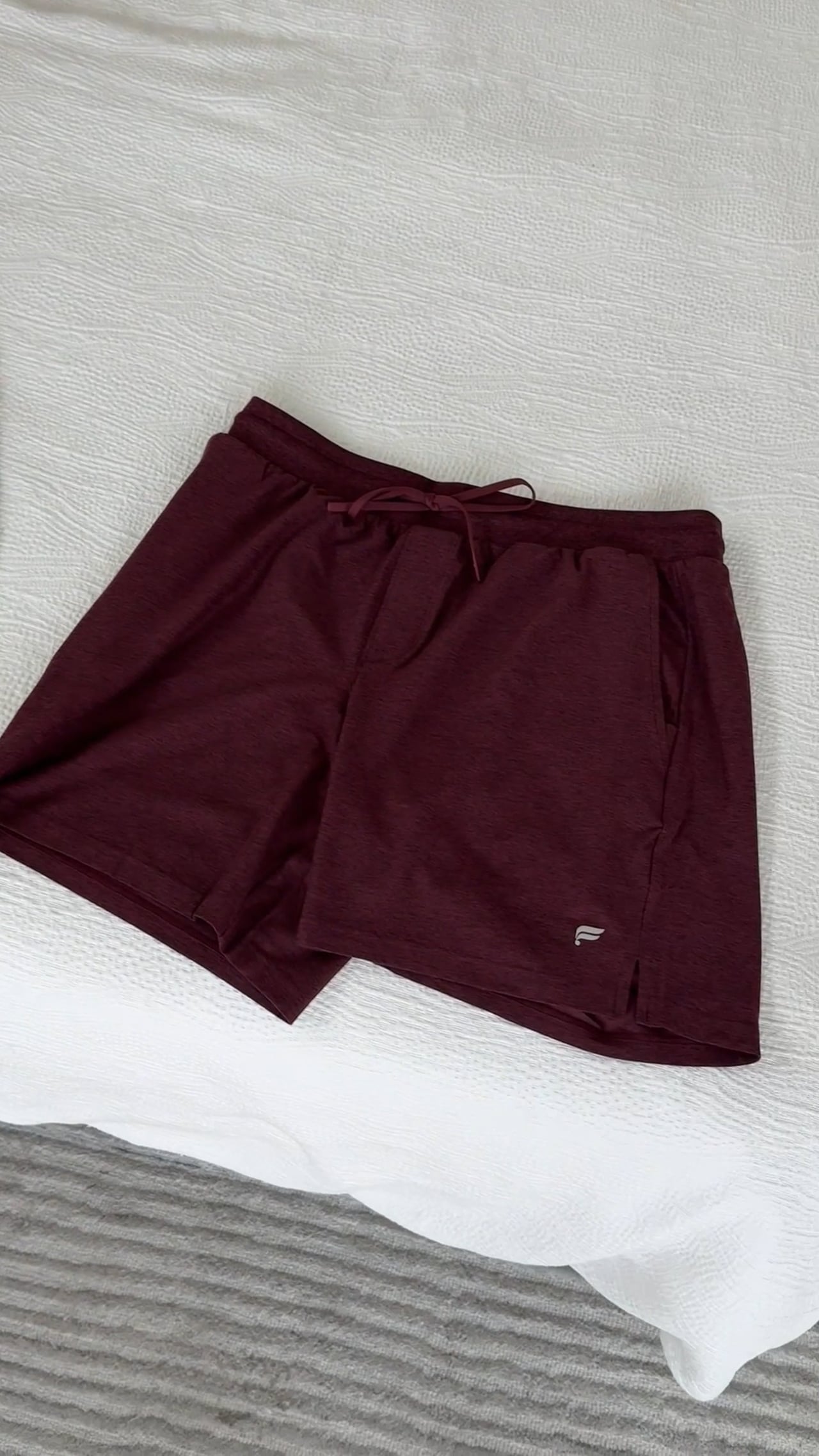 Short Fast and Free fendu taille haute coupe classique 8 cm