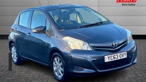 TOYOTA YARIS 2013 (63)