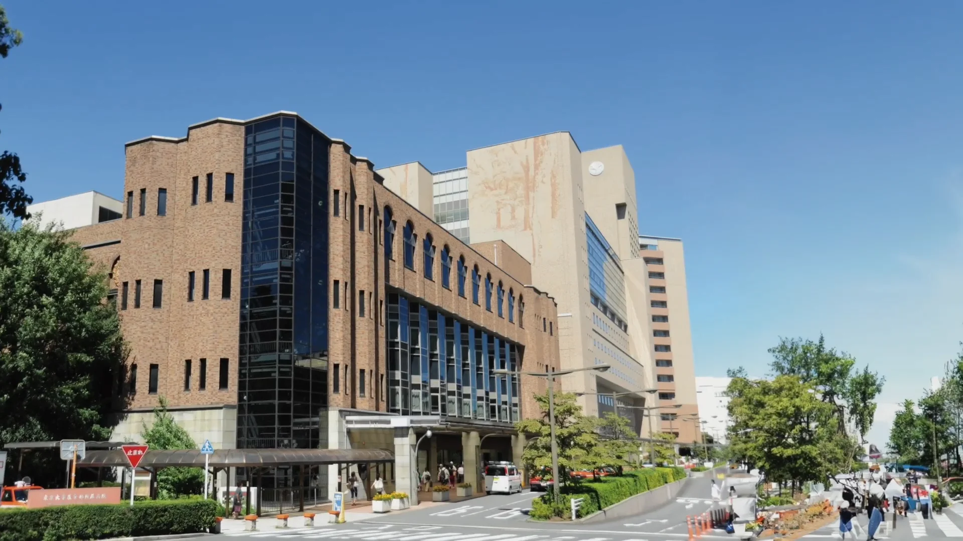 岐阜大学医学部三十年史附属病院百年史
