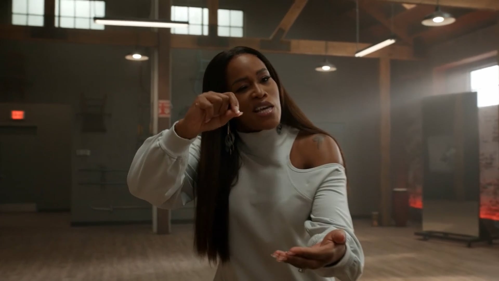 Queens S1E3 "Who You Calling a Bitch?"