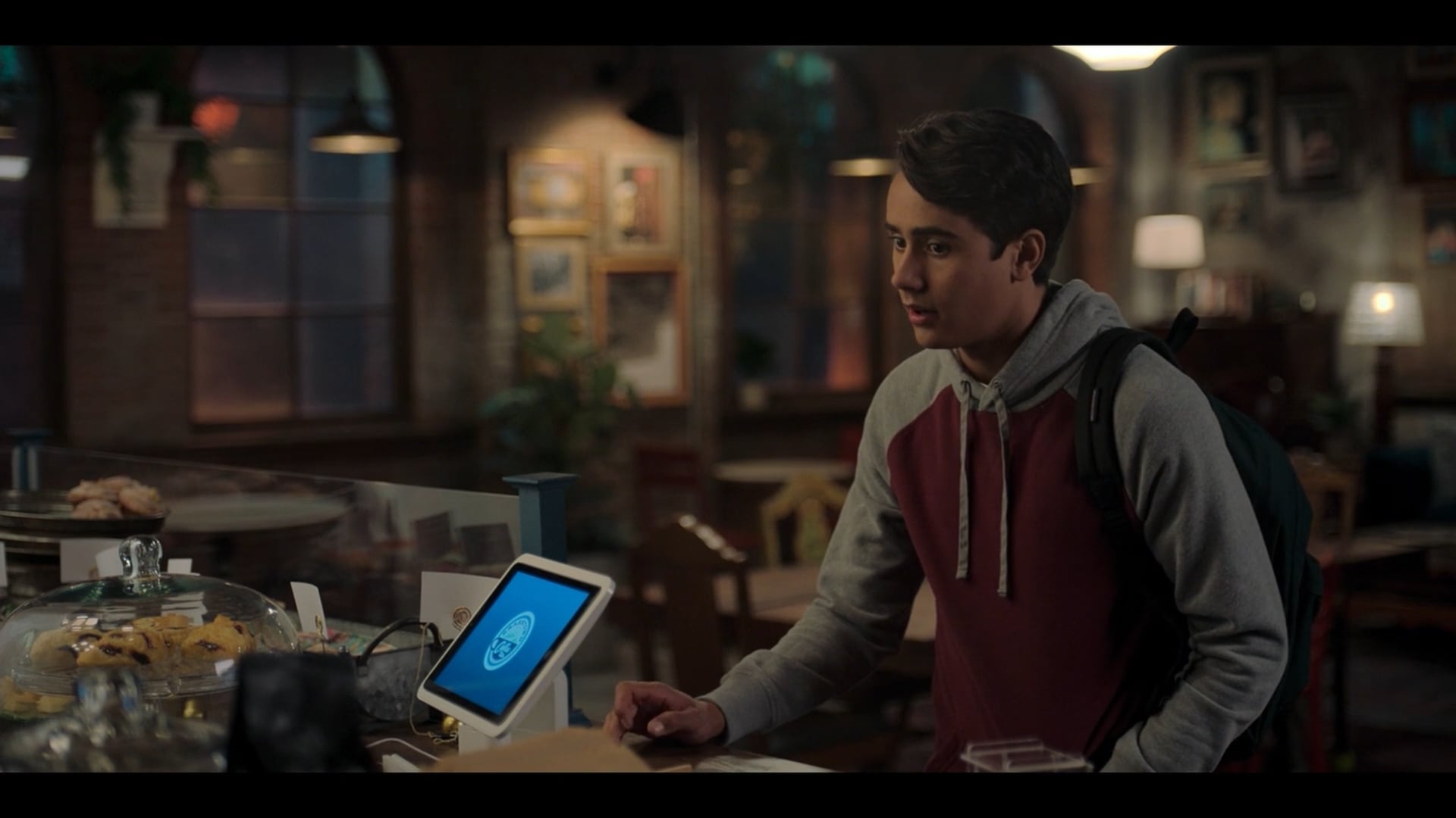 Love, Victor S2E3 "Gay Gay"