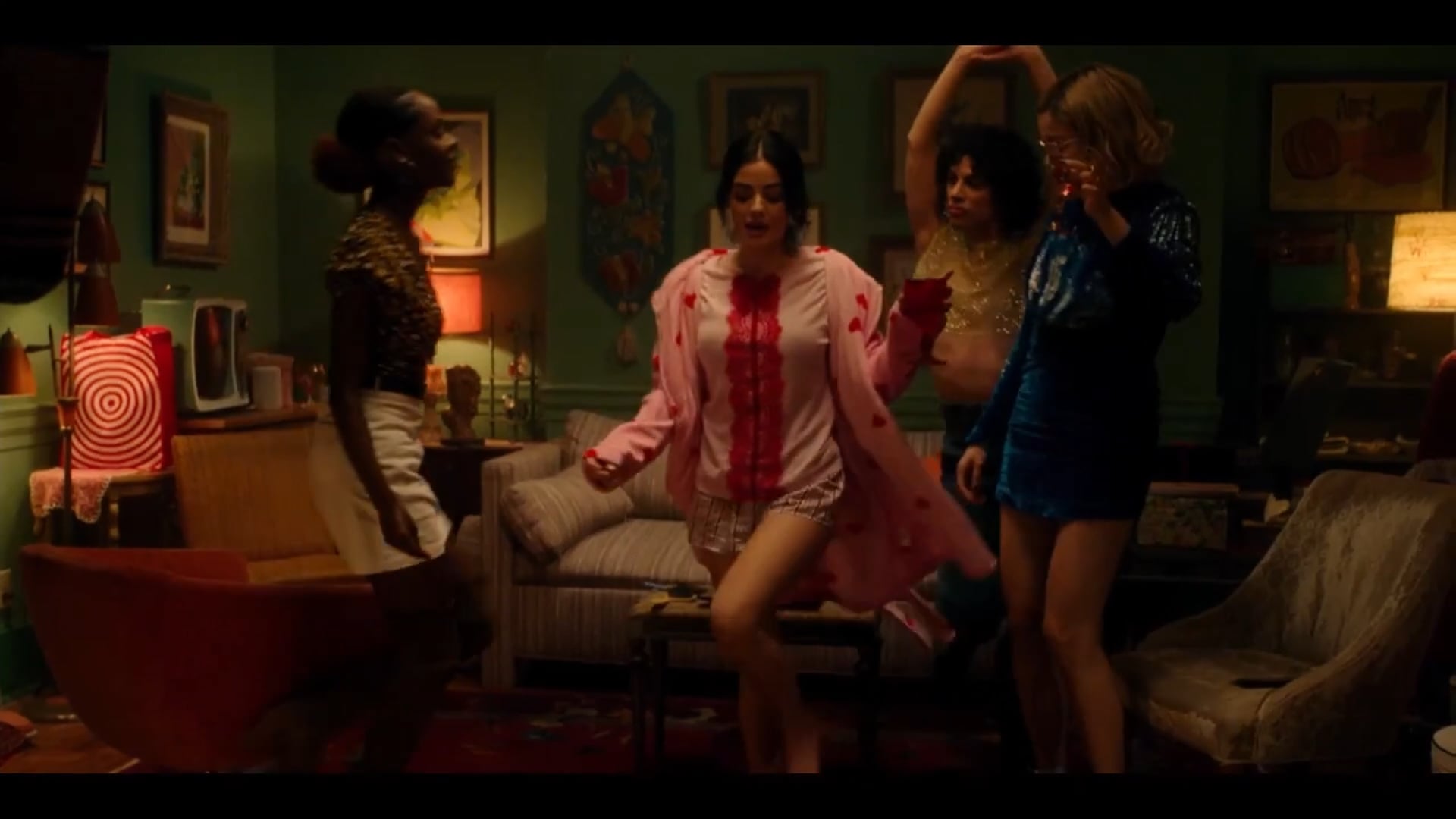 Katy Keene S1E4  "Chapter Four: Here Comes the Sun"