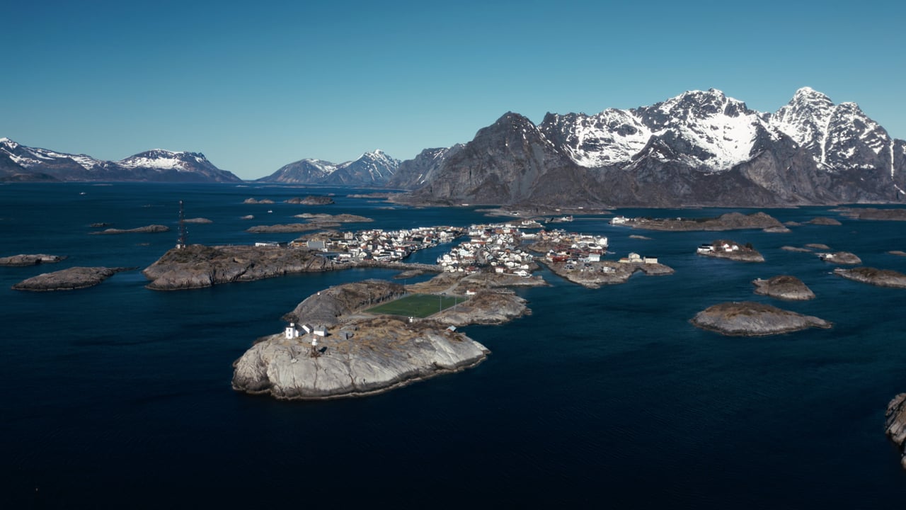 Spond - Henningsvær - Svolvær IL (Norwegian)