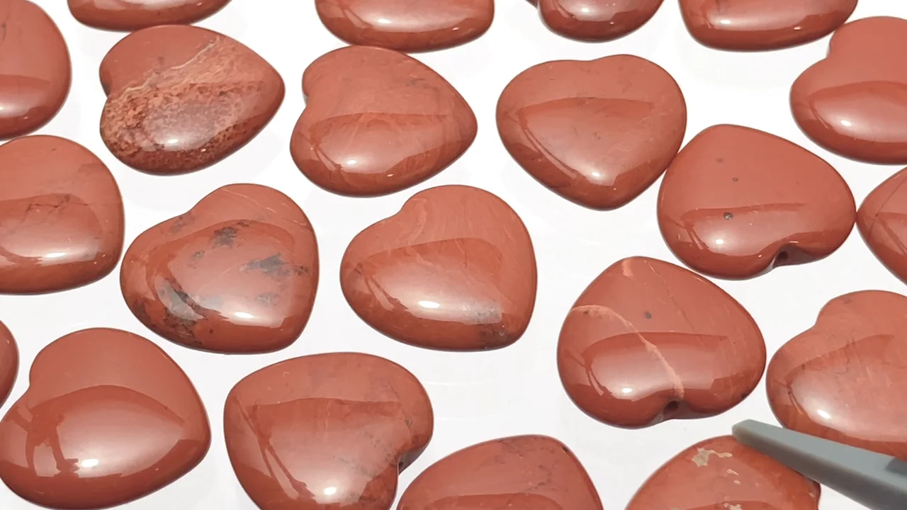 レッドジャスパー 片穴ハート14.5×15×5mm 2個｜天然石ビーズの卸問屋