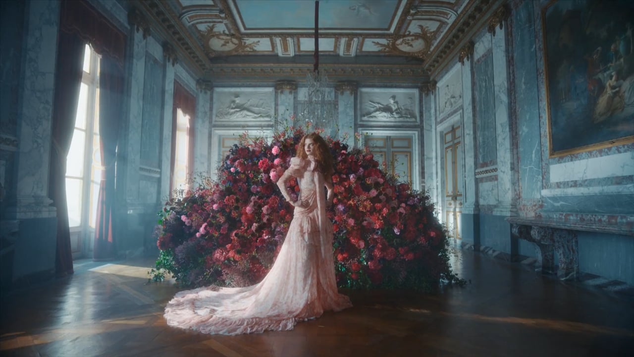 Sisley Izia La Nuit music by Assa Raviv