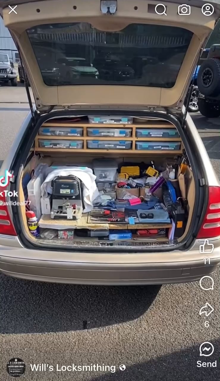 https://i.vimeocdn.com/video/1964353429-0ea999f21e75f34ae87f6b58683eeae8b8b4aa0f7f21ed4c29b5523687c696b9-d
