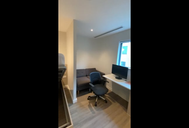 £140pw Studio Sheffield City Centre Main Photo