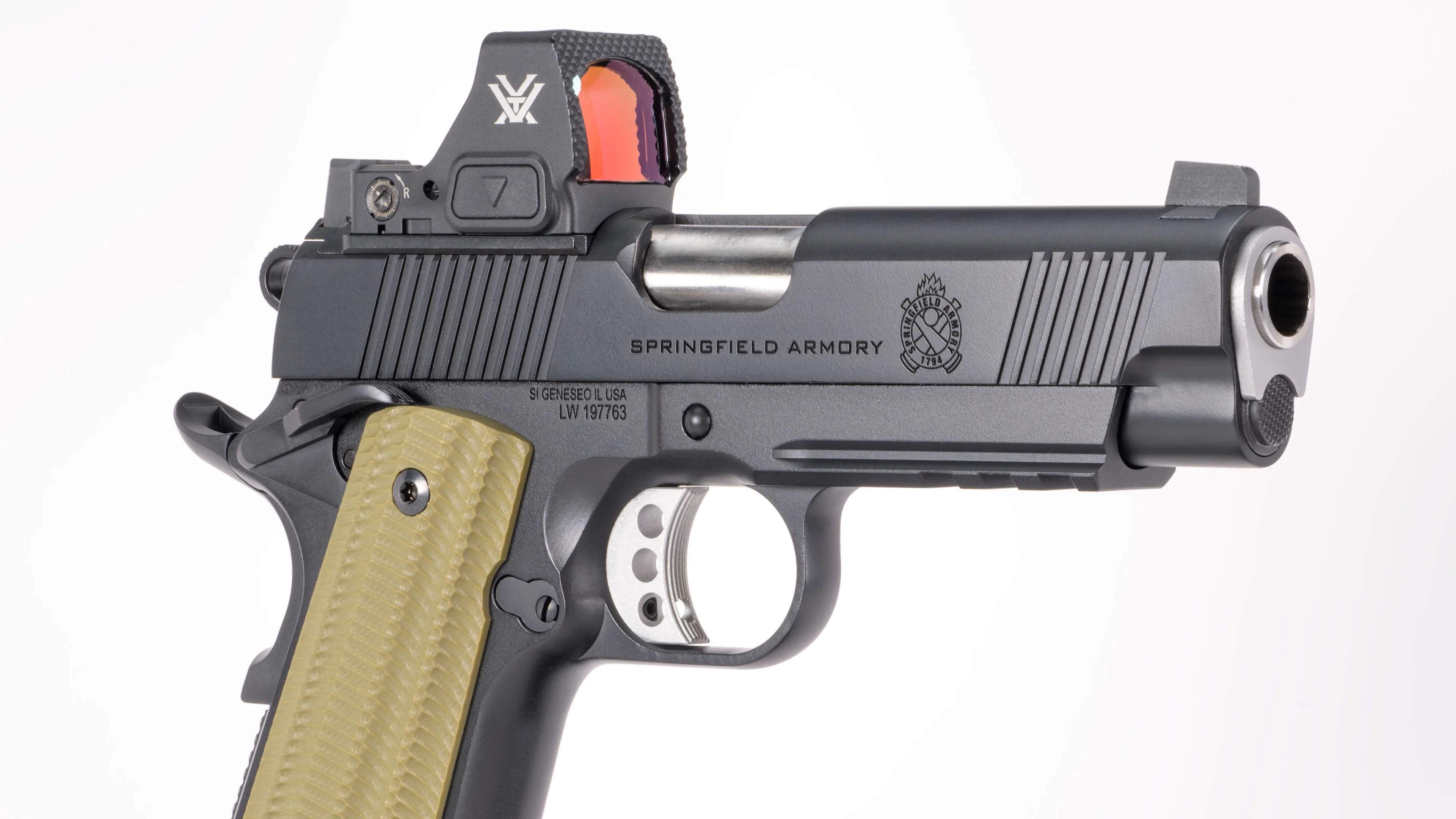 Review: Lightweight, Optics-Ready 1911 Operator AOS 4.25 Review: Lightweight, Optics-Ready 1911 Operator AOS 4.25
