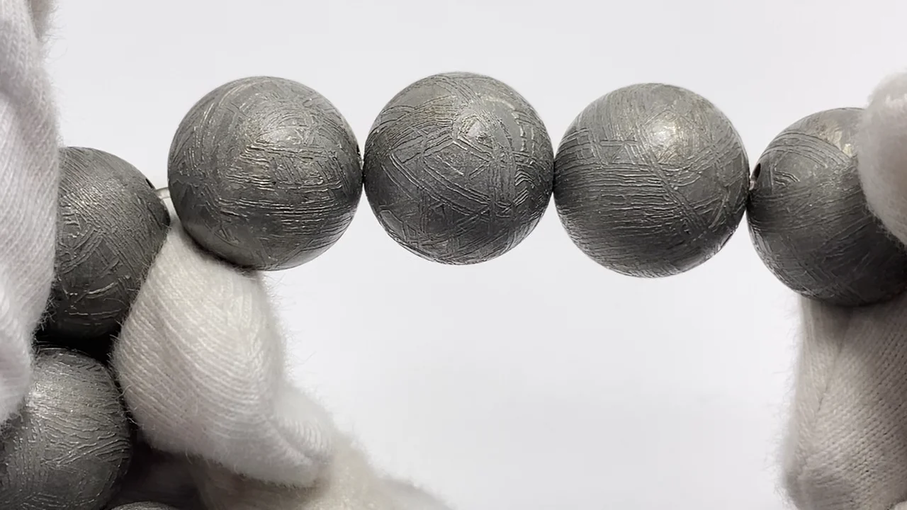 動画】【1点もの】メテオライト(ムオニナルスタ隕石) ラウンド16mm