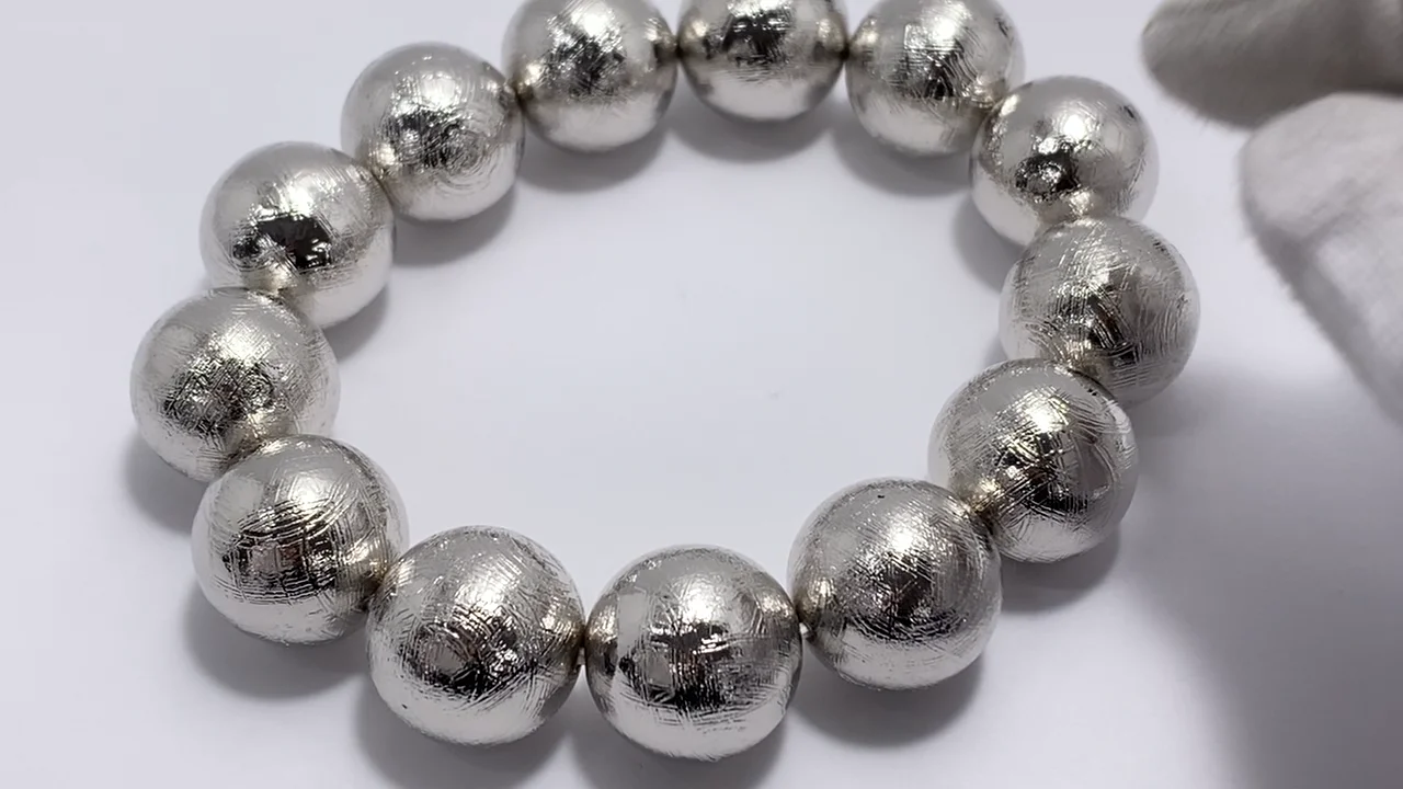 動画】【1点もの】メテオライト(ムオニナルスタ隕石) ラウンド18mm 1連