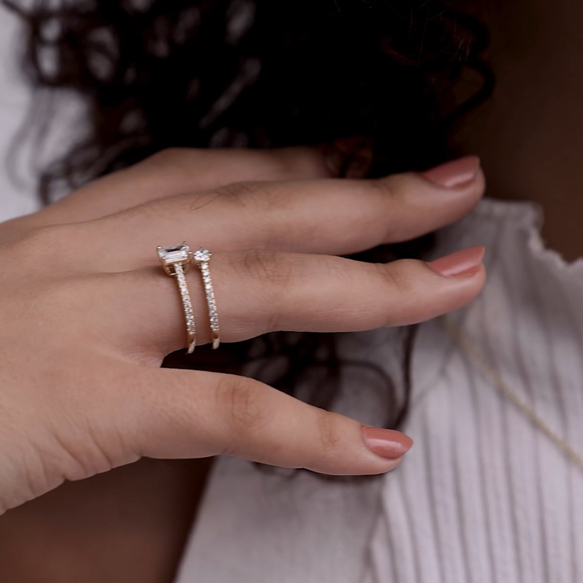 product video 2 for 1 1/4 ctw Toi Et Moi Emerald and Round Fashion Ring