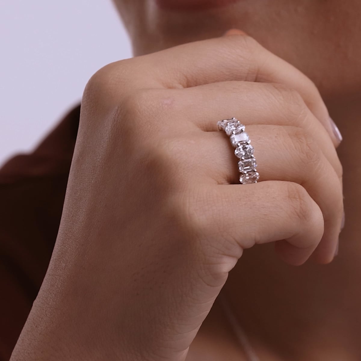 product video 2 for 3 ctw Emerald and Oval Lab Grown Diamond Seven-Stone Alternating Wedding Band