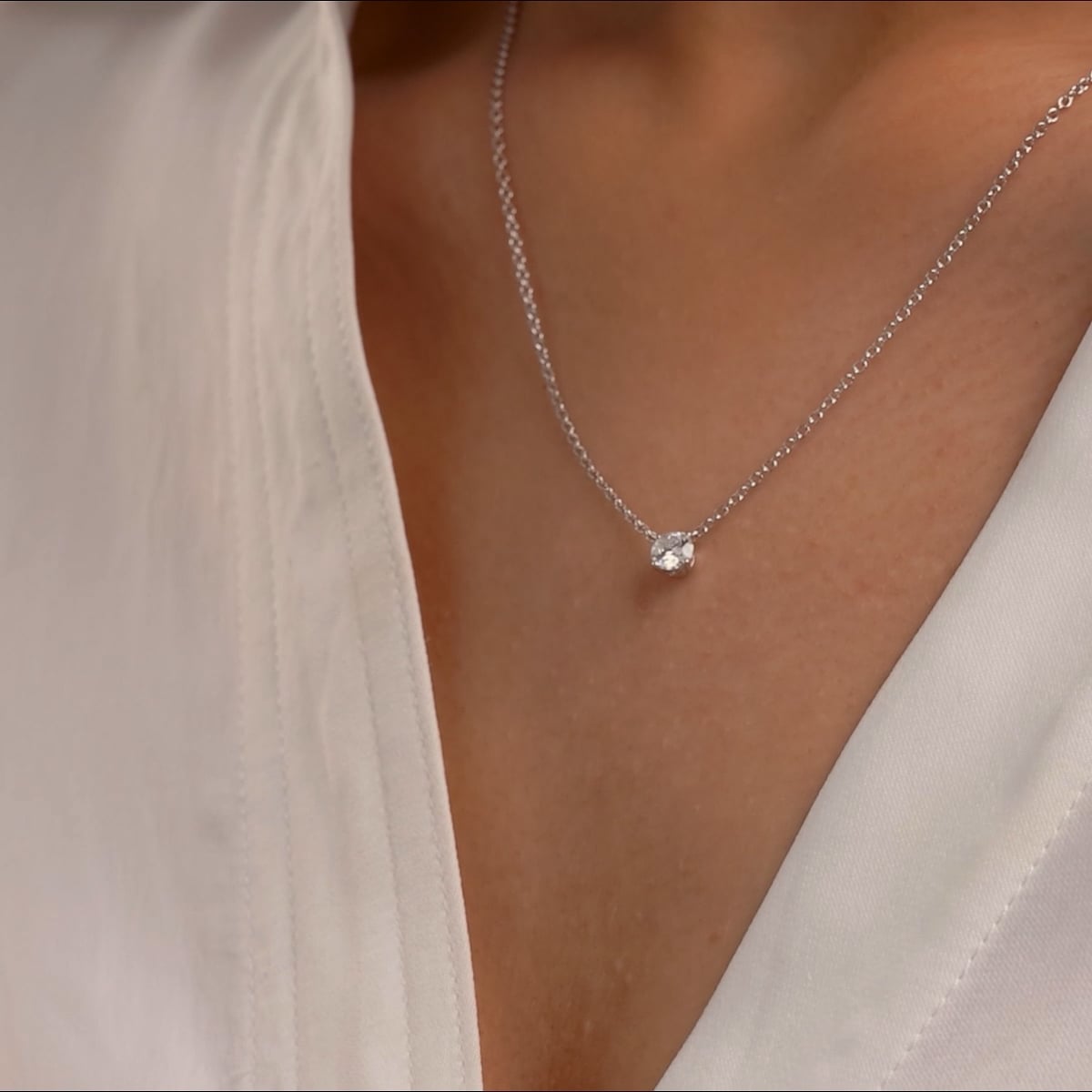 product video 2 for 1/2 ctw Round Lab Grown Diamond Solitaire Pendant