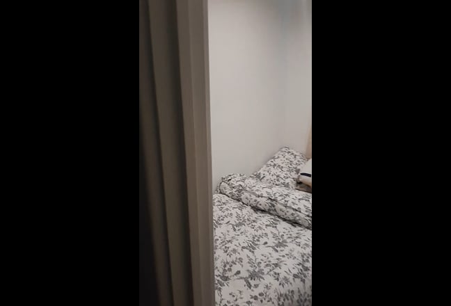 Single Room Available For Rent Main Photo