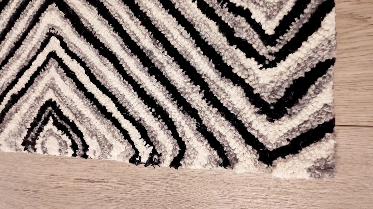 Vani Grey Cream 2'x3' Rug | Designer Rugs | By Lavin Rugs