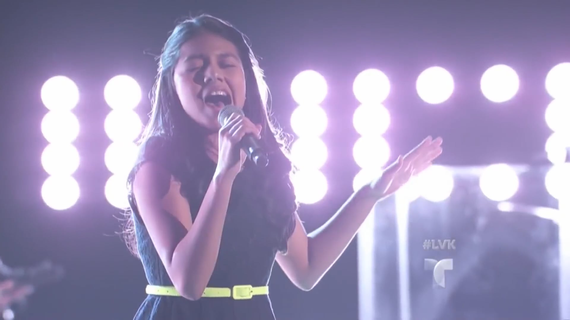 La Voz Kids   Samantha Ríos canta ‘I Wanna Dance With Somebody’ en La Voz Kids.mp4