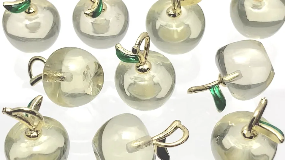 ピモンテ　アイスクオーツ　チャーム レモンクォーツ フルーツチャーム 【りんご】 3個｜天然石ビーズ