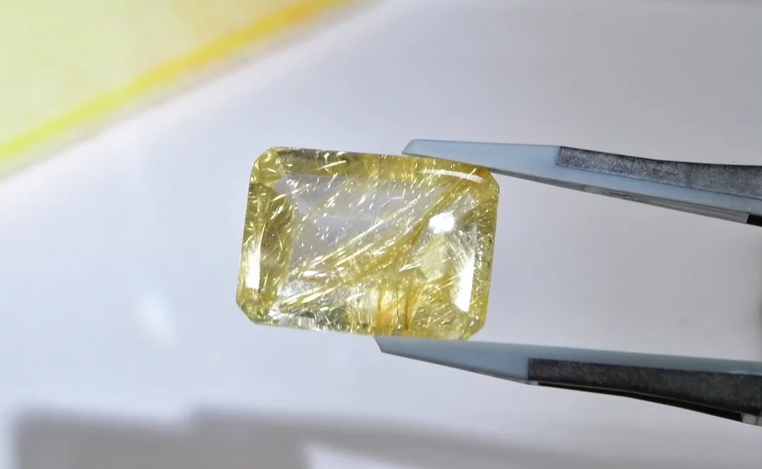 ルチルクォーツ ルース 12.25ct #JWA3644 - プレミアム天然石