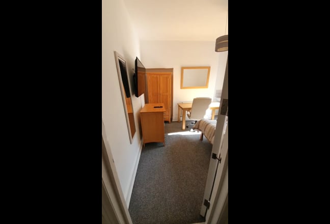 2 StudentRooms/No Deposit/HU5/BillsIncl/Cleaner/TV Main Photo