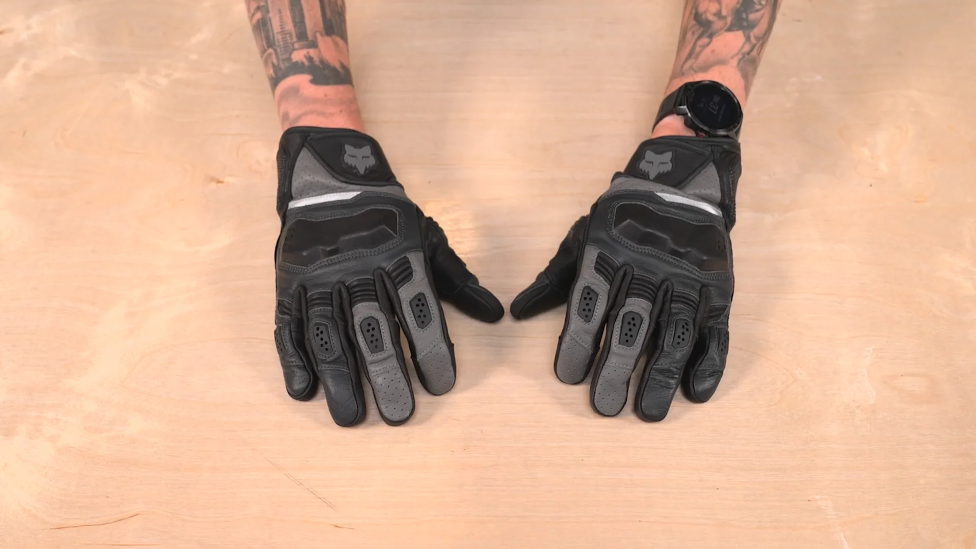 Bomber Pro Glove