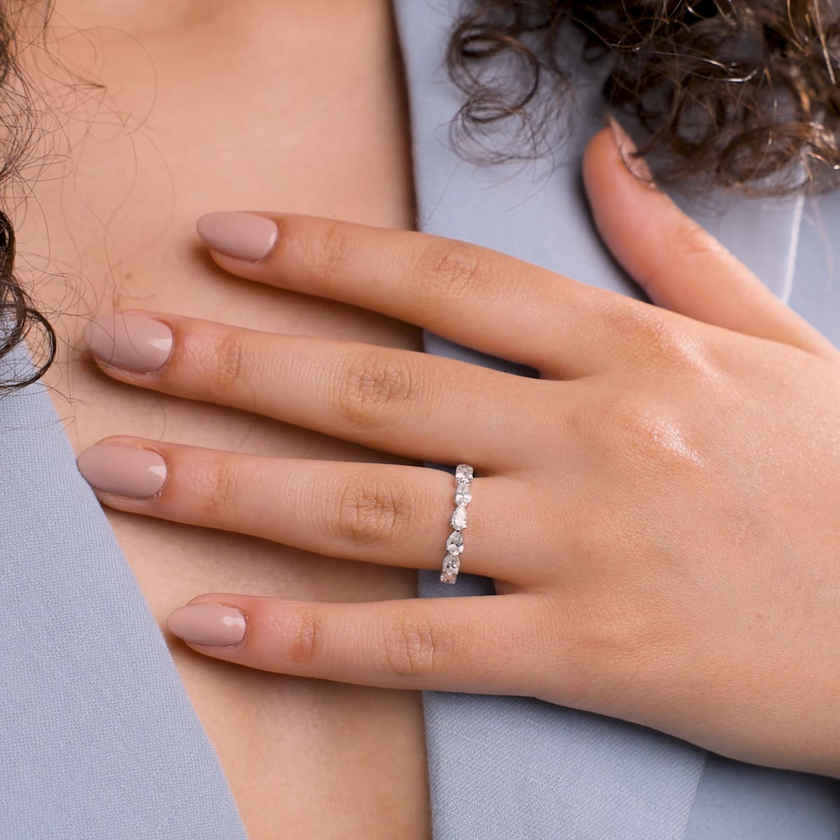 product video 2 for 1 ctw Pear Lab Grown Diamond Floating Anniversary Band