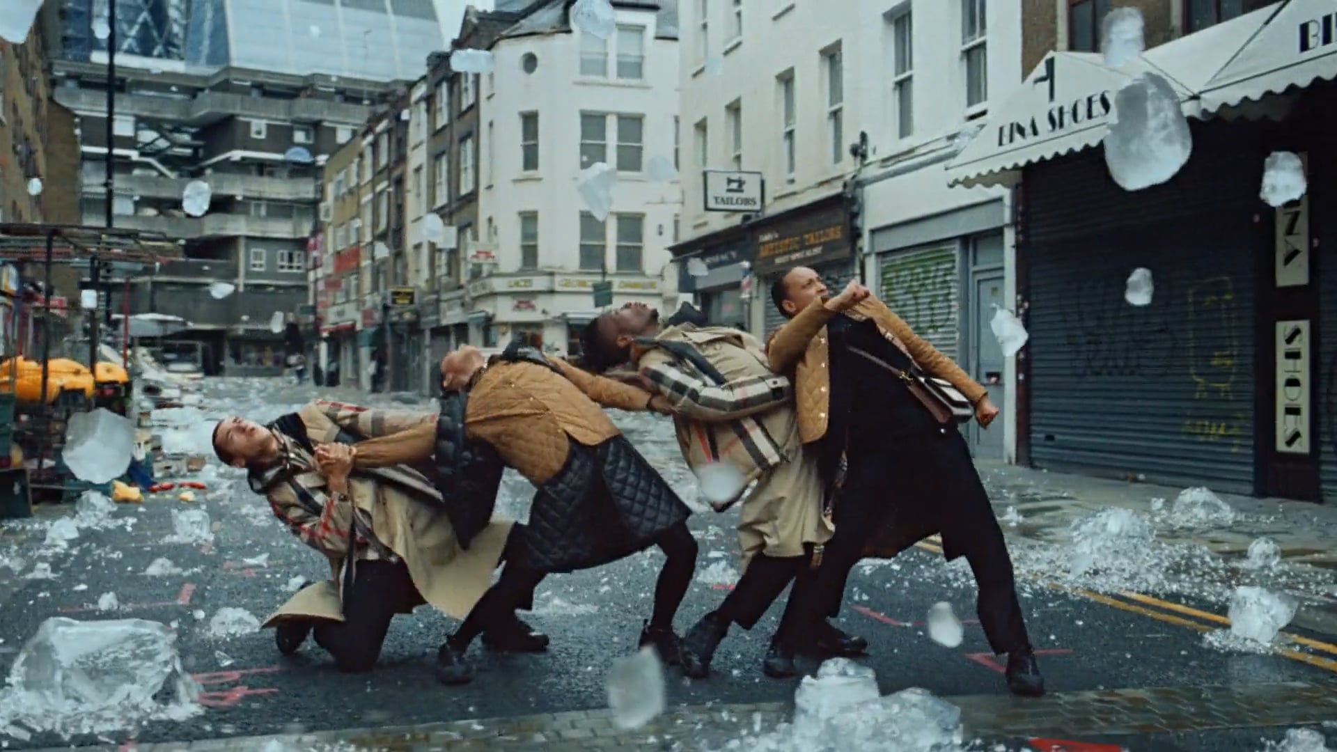 BURBERRY | festive