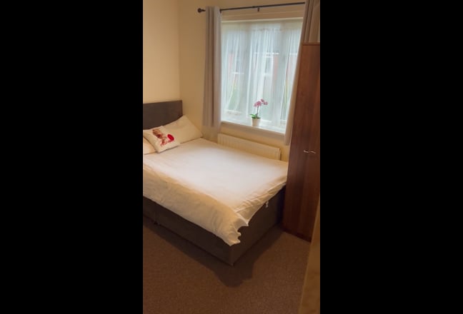 *En-Suite Double Room For Students* Main Photo