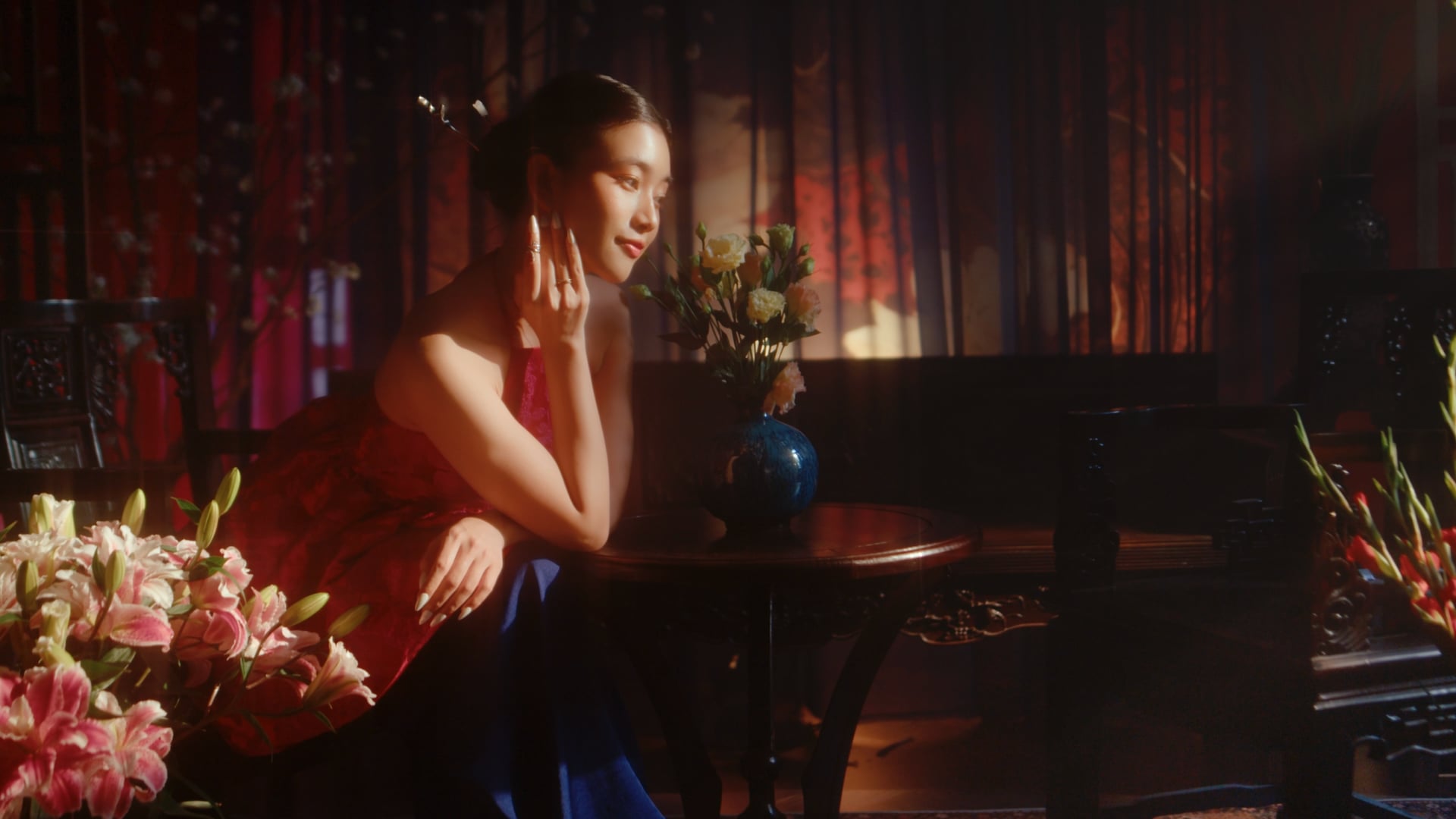 STYLE BY PNJ | GEN Z DẪN ĐẦU, RỰC MÀU TẾT MỚI