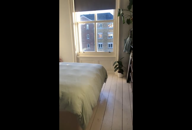 Room to rent in Bow  Main Photo