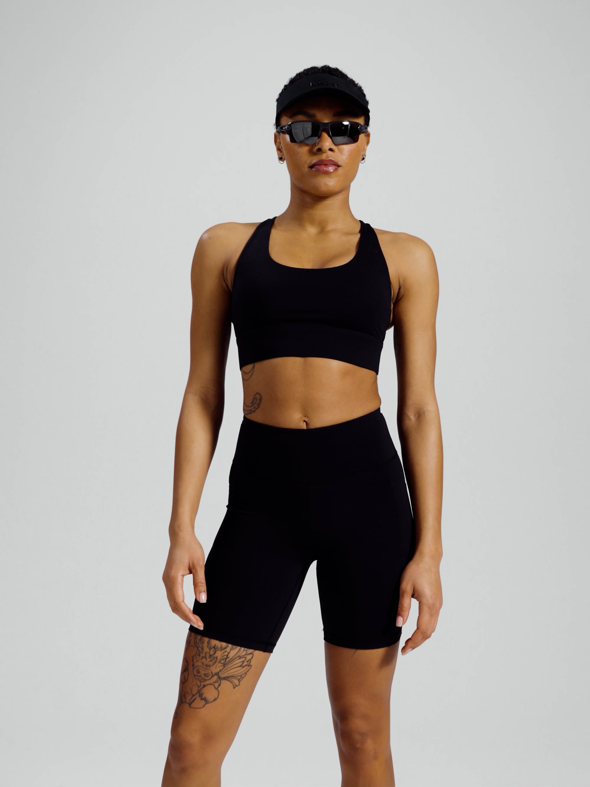 חזיית אימון עם כיס מבד nero