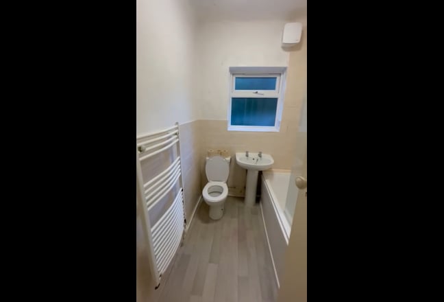 2 bed Flat for Sub-let Main Photo