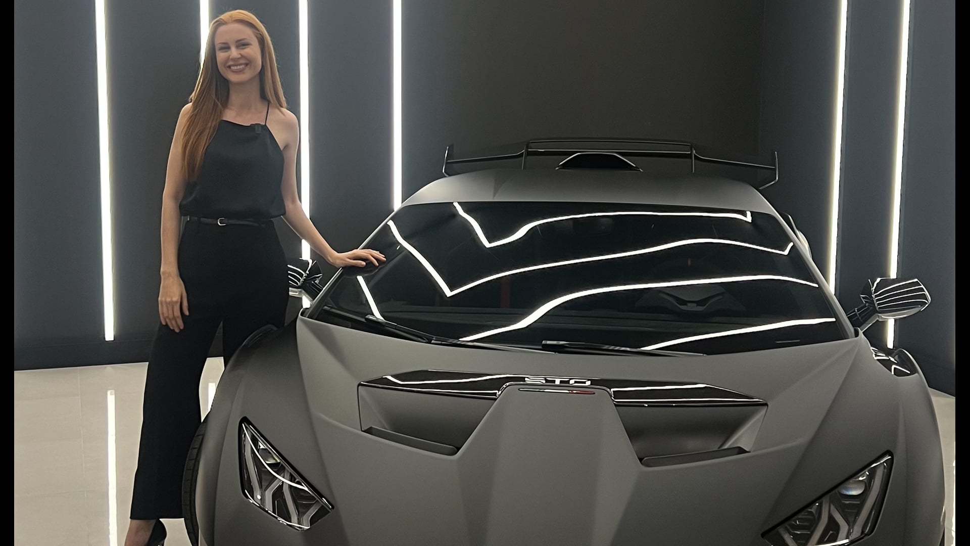 Done Deal - Carros de luxo (Apresentação)