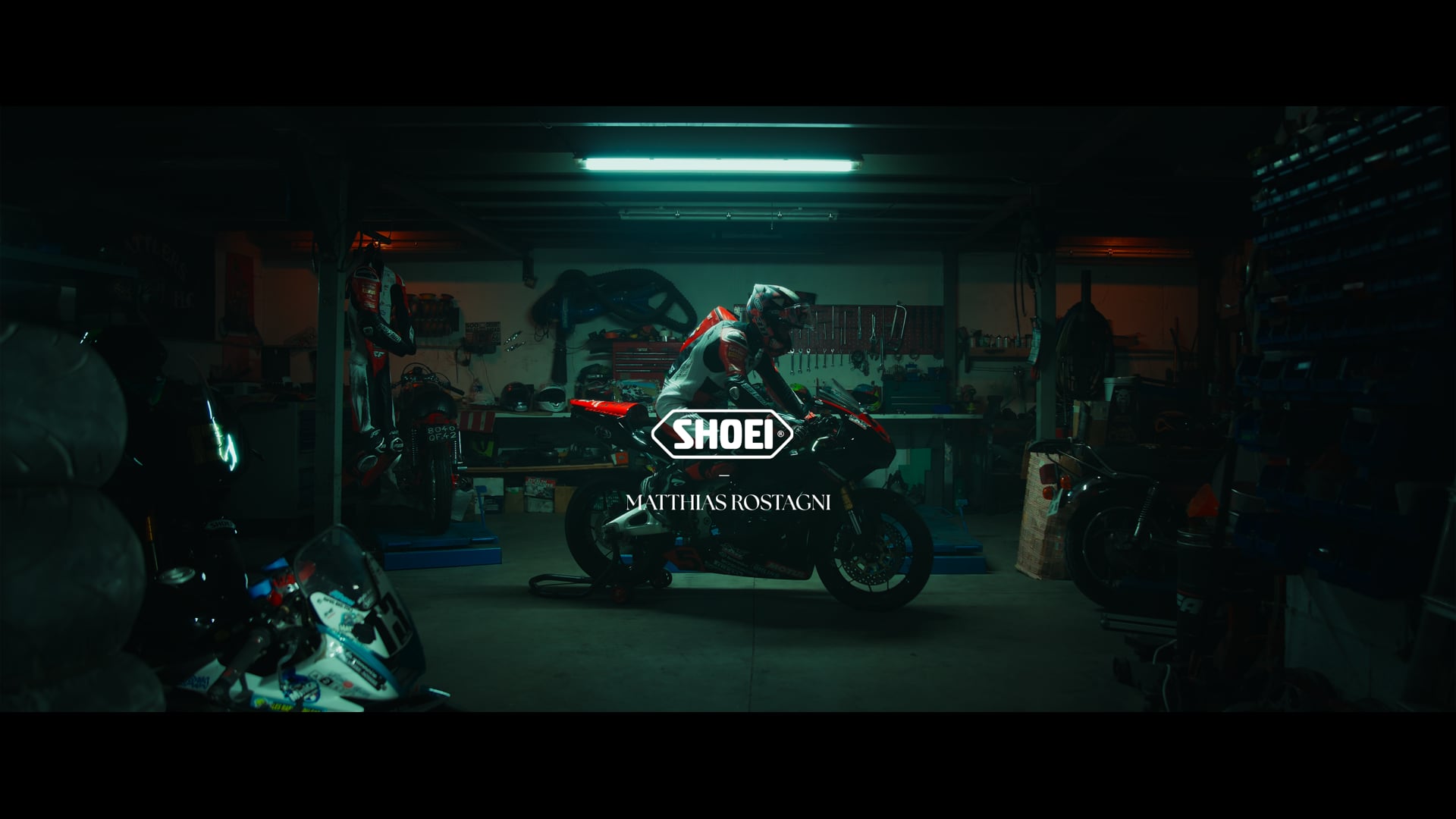 DANS LA TÊTE - Matthias Rostagni x Shoei