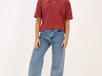Burgundy basic T-shirt acid wash | My Jewellery