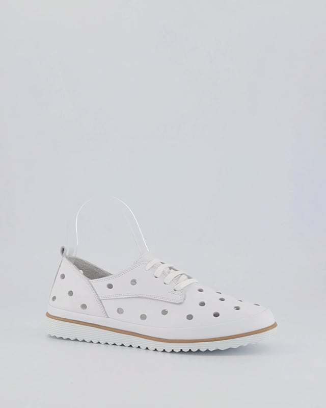 CEASER / White