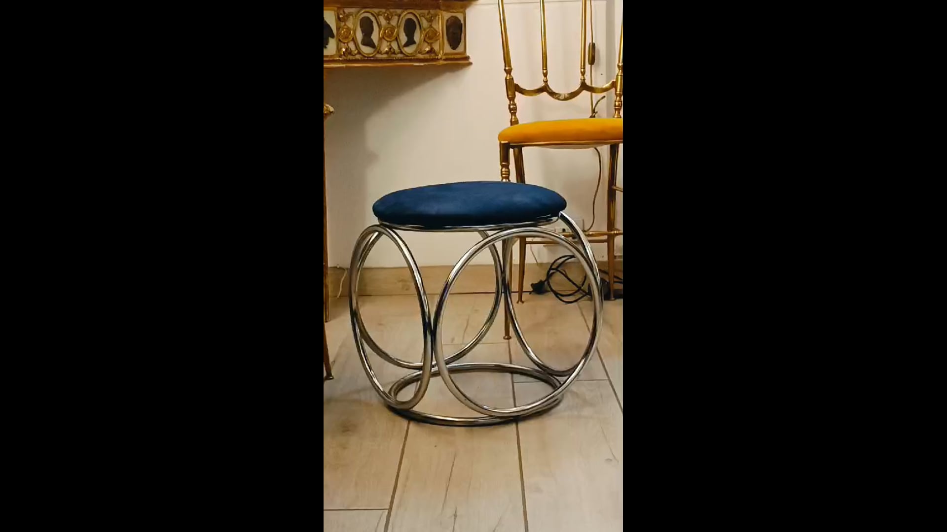 Jean-Pierre Laporte Design Tubular Circle Stool, Italy 1970s at
