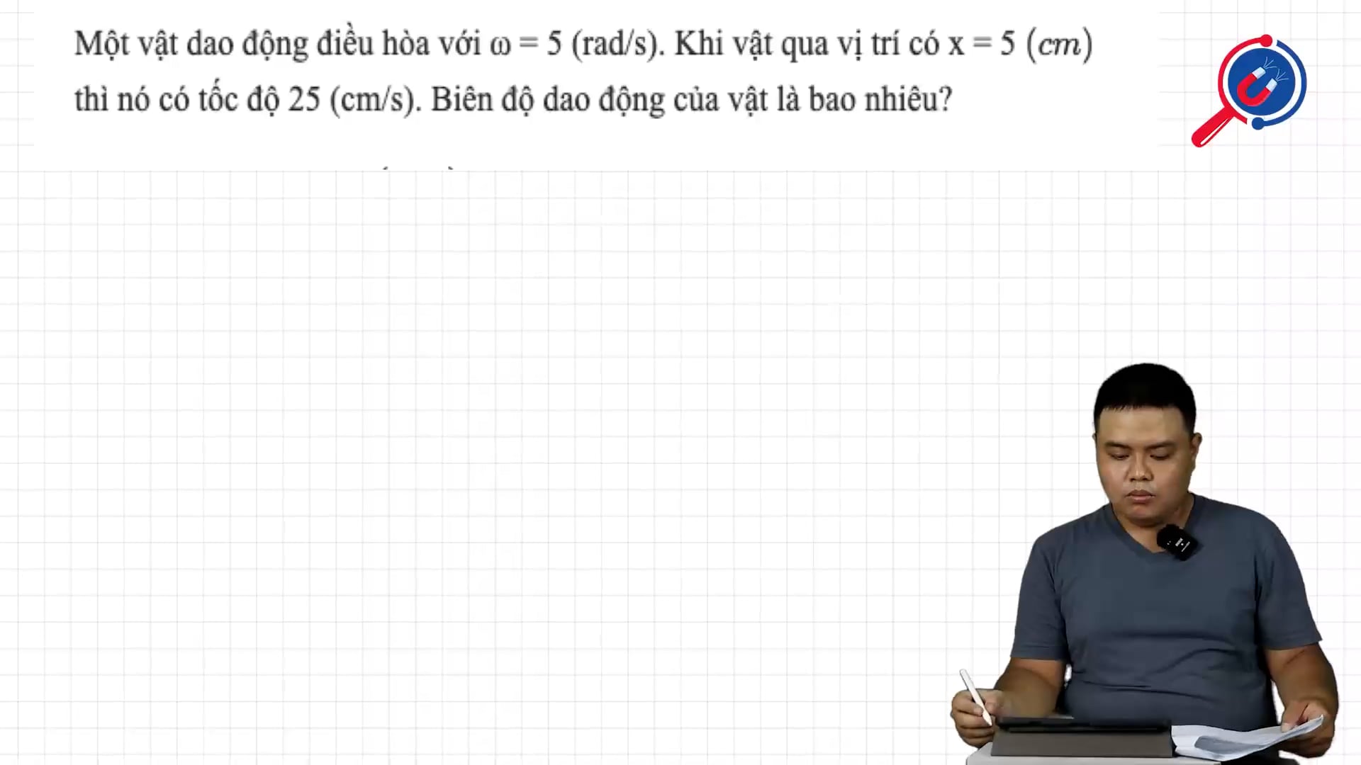 Biên độ dao động của vật 