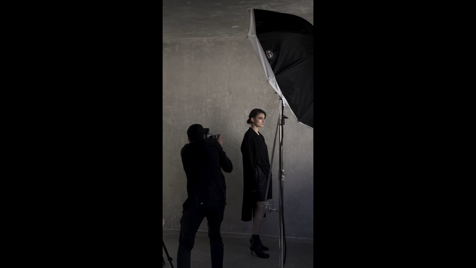 Showroom Season Collection - BTS Shoot