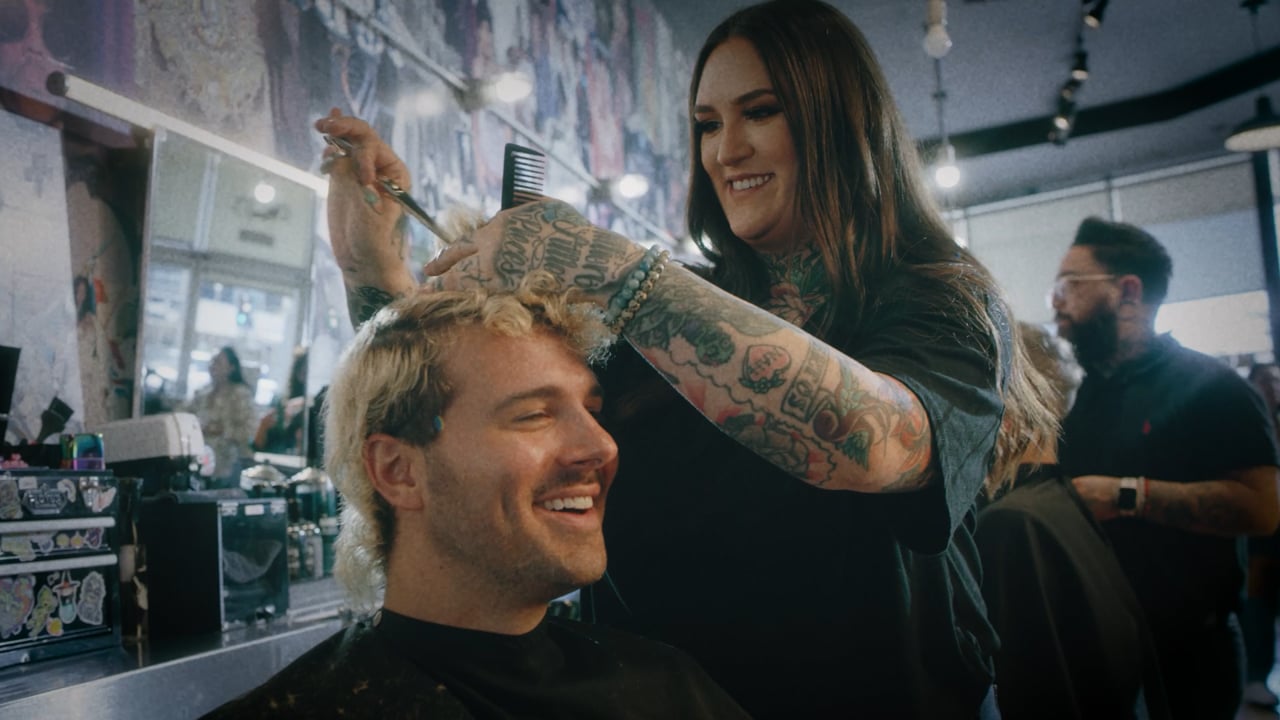 Floyd's 99 Barbershop