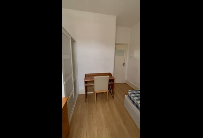 2X Double Rooms in  Hither Green to Let | SE6 1Lj Main Photo