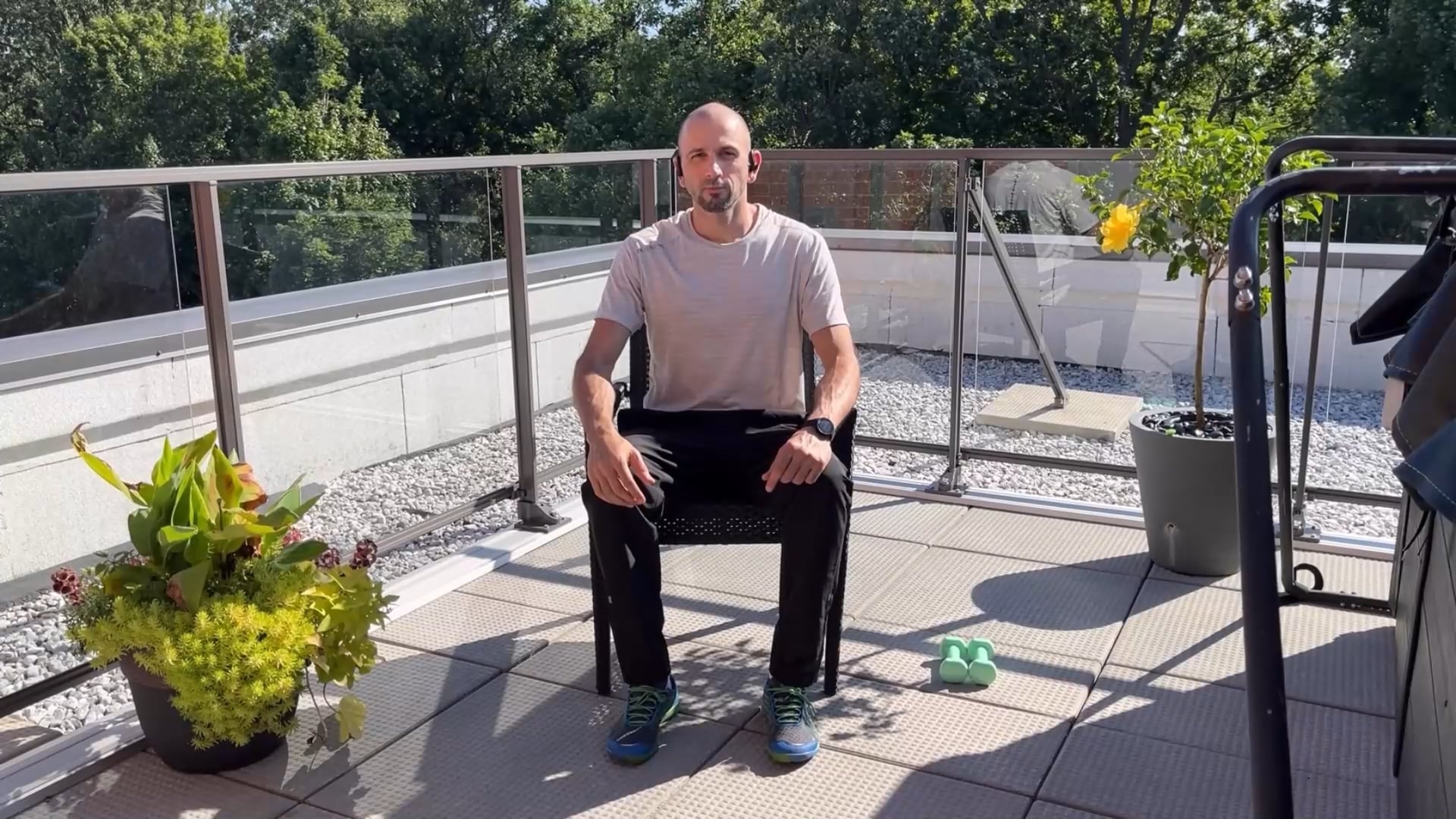 (11) 45 Seated Cardio and Weights