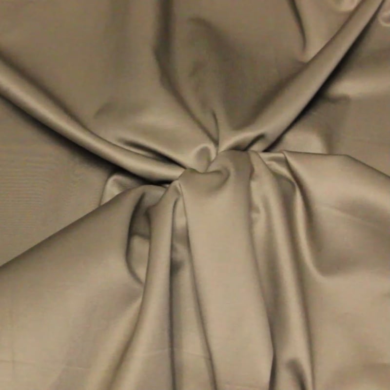 Vidéo: Gabardine 100% coton - Camel
