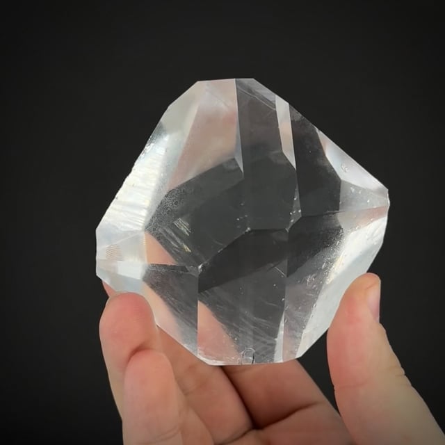 Synthetic Quartz crystal