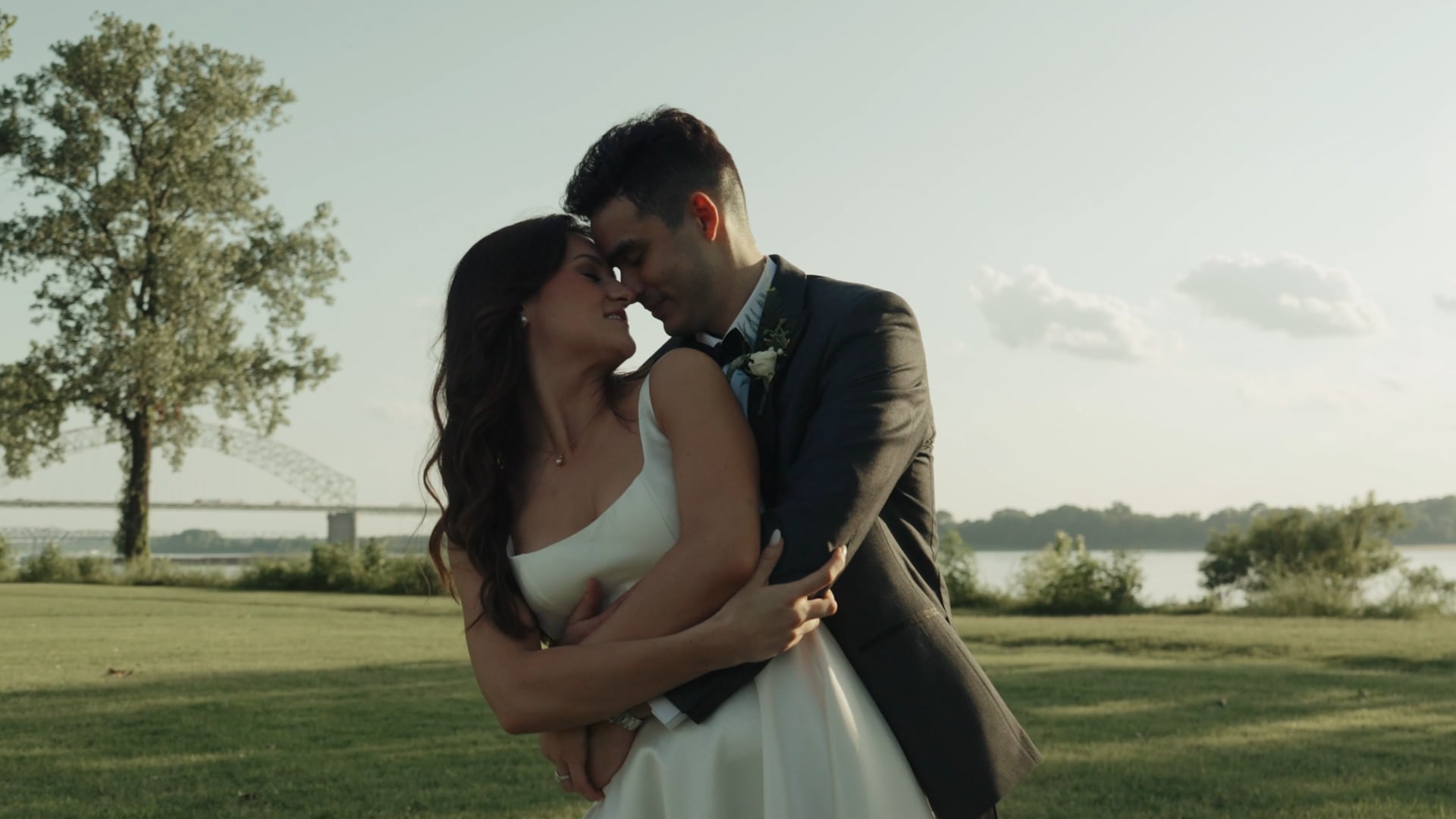 35N - Becka & Gianni (Trailer)